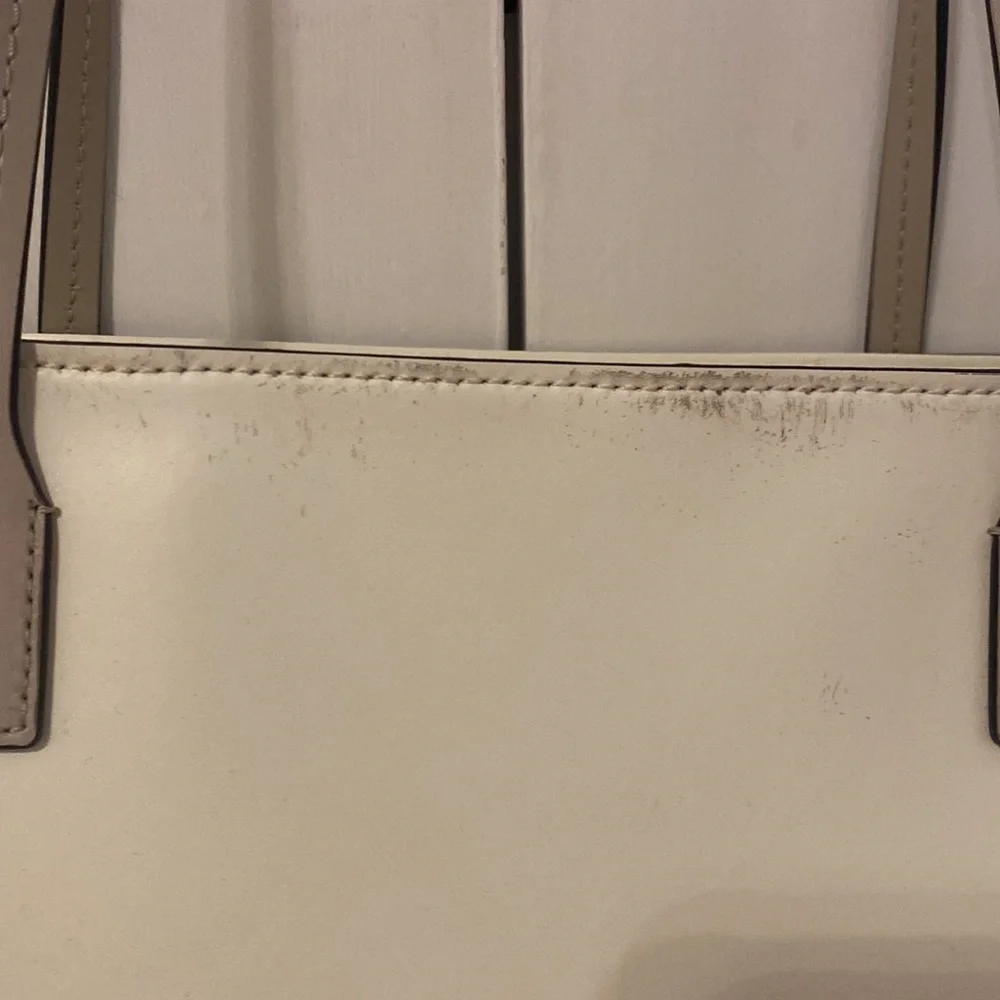 Kate Spade Gray and White Bag - Picture 8 of 14